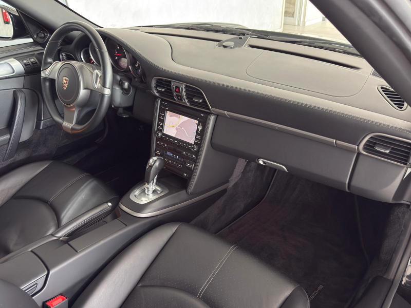 Porsche 911 Coupe 3.6 Carrera