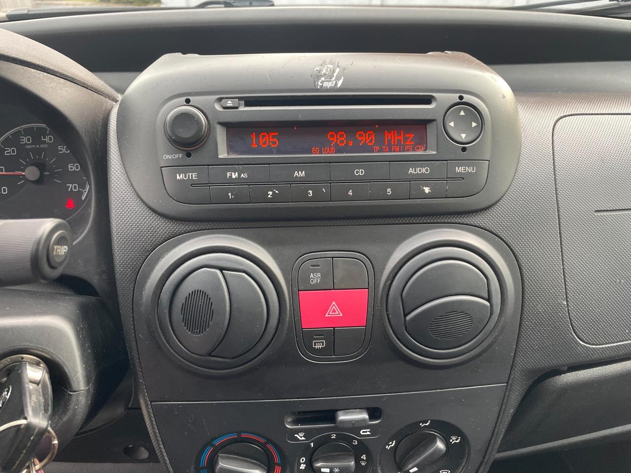 Peugeot Bipper Tepee 1.3 HDi 75 FAP Outdoor AUTOCARRO