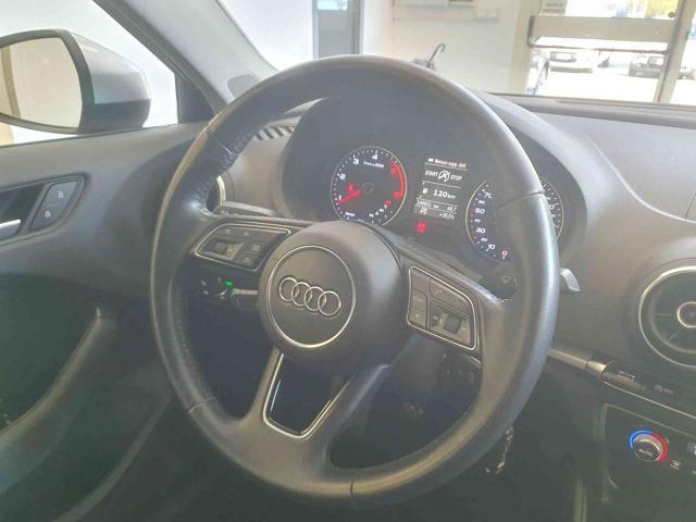 AUDI A3 1.6 TDI 115cv Xenon