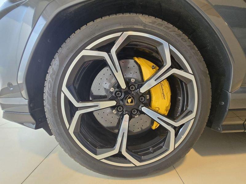 Lamborghini Urus 4.0 V8