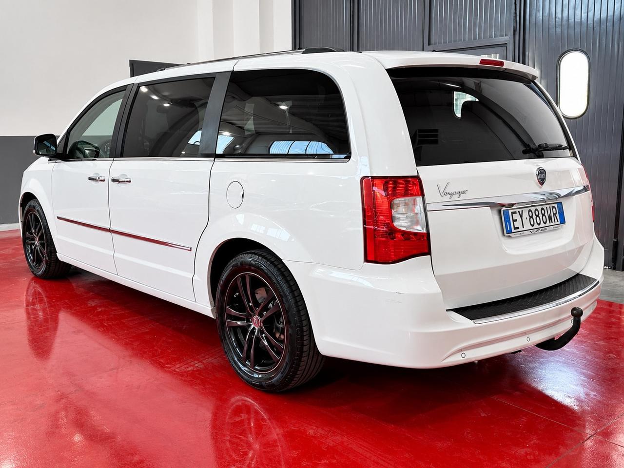 Lancia Voyager 2.8 Turbodiesel S 177 CV