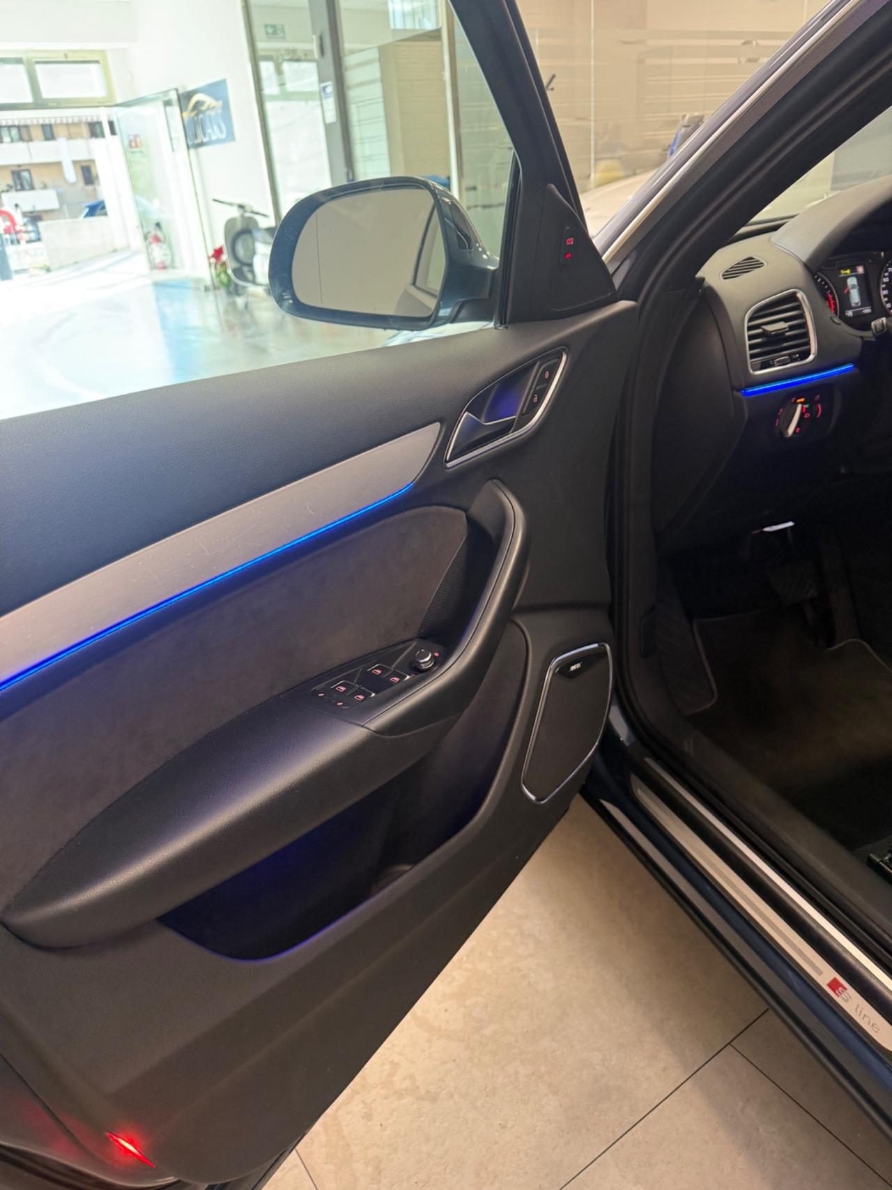 Audi Q3 2.0 TDI 150 CV quattro S tronic Sport