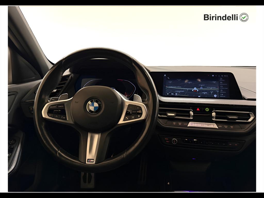 BMW Serie 1 (F40) - 118d 5p. Msport