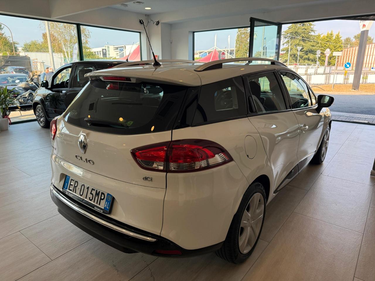 Renault Clio Sporter 1.5 dCi 8V 75CV Wave