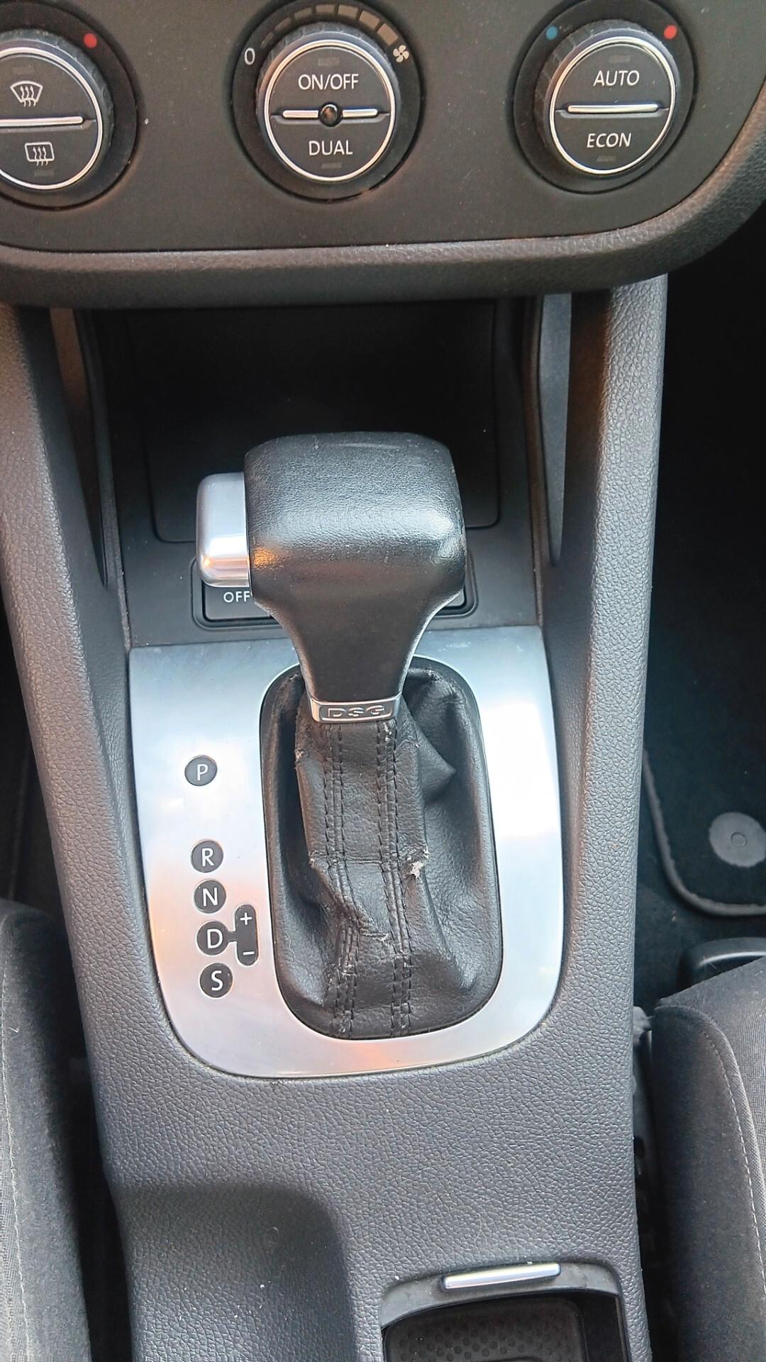 Volkswagen Golf 2.0 TDI DPF 5p. DSG GT Sport