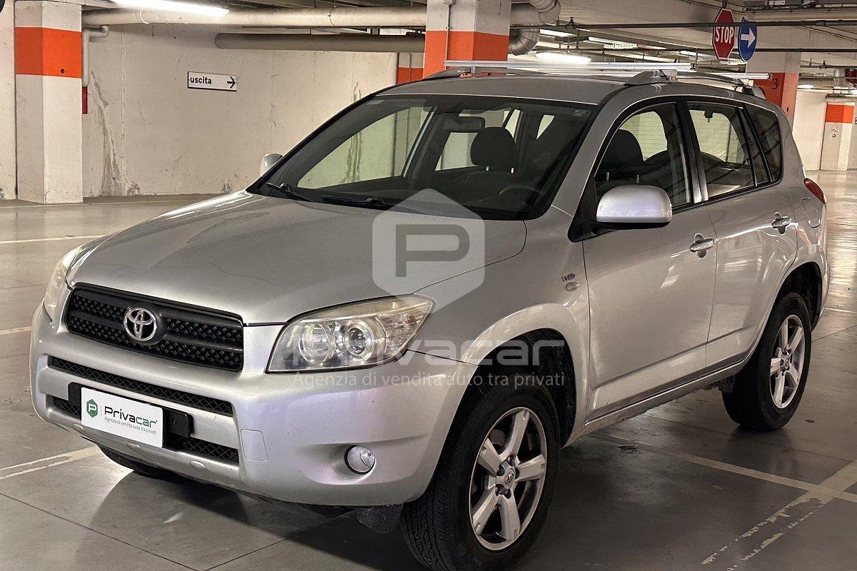 TOYOTA RAV4 2.2 D-4D 136 CV