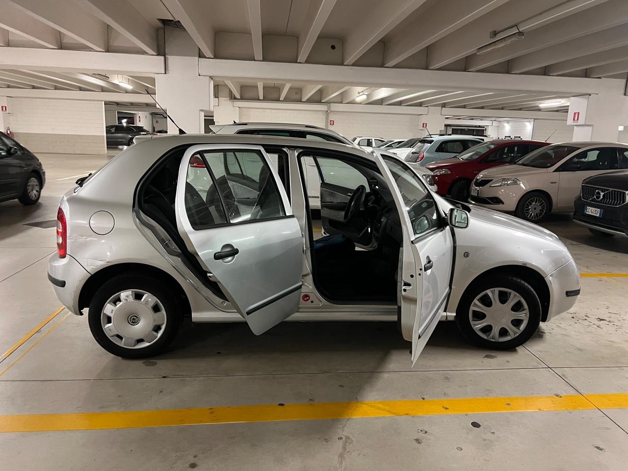 Skoda Fabia 1.2 16V/70 CV cat 5p. Style