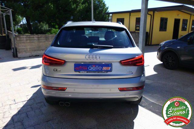 AUDI Q3 2.0 TDI 120 CV S tronic Sport