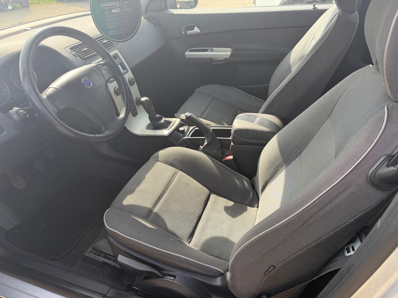 Volvo C30 2.0 D Momentum