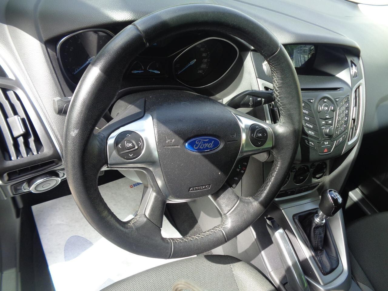 ford focus 1.0 turbo benzina full motore nuovo km0