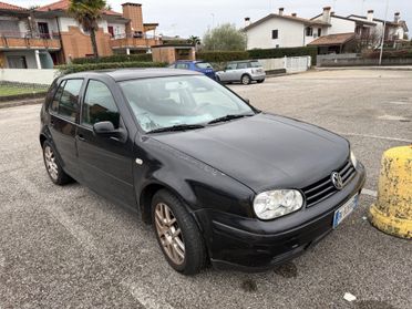 Volkswagen Golf 1.6 cat 5 porte