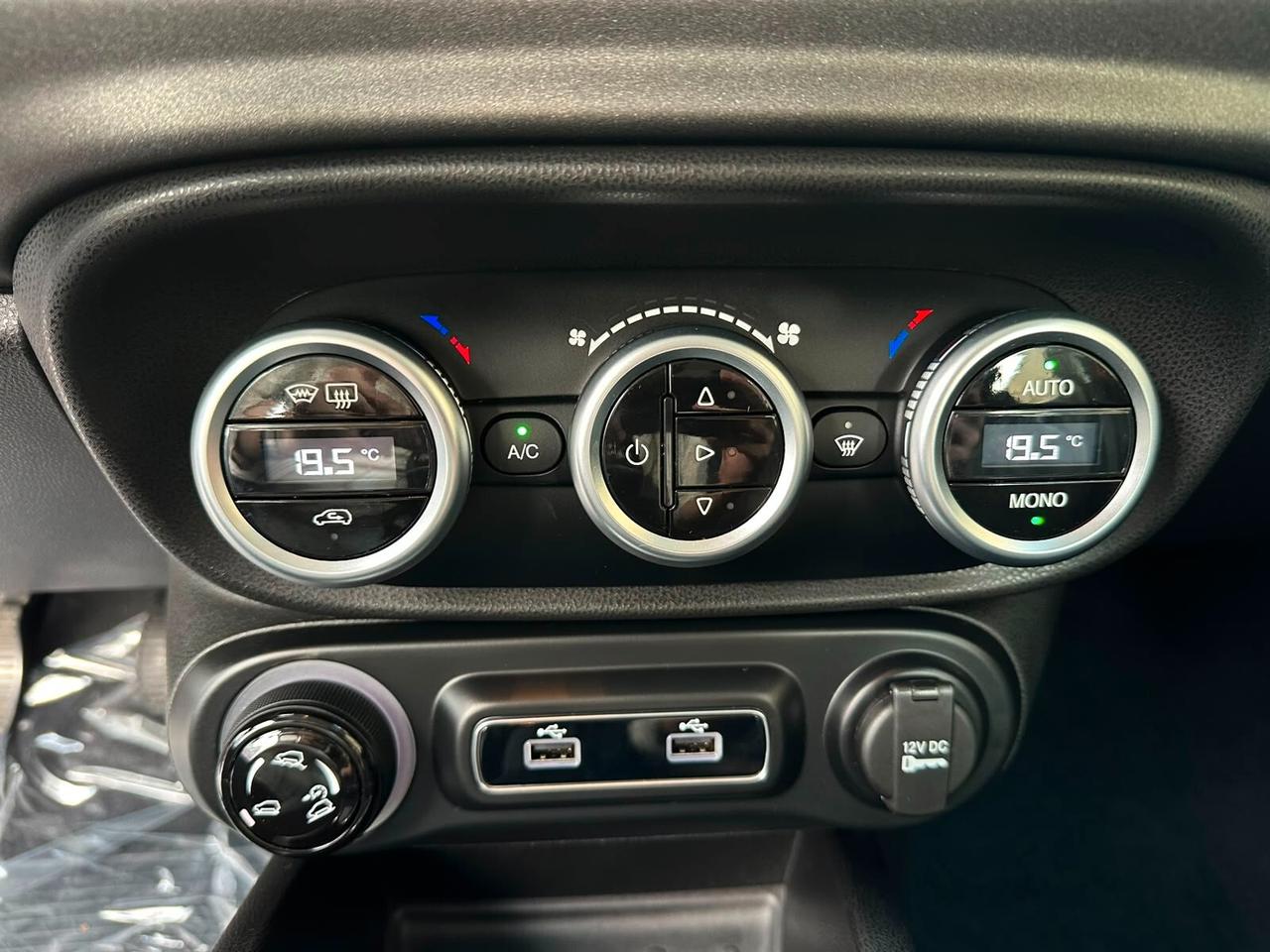 Fiat 500L 1.3 Multijet 95 CV Cross *demo*sed.risc.*parabr.