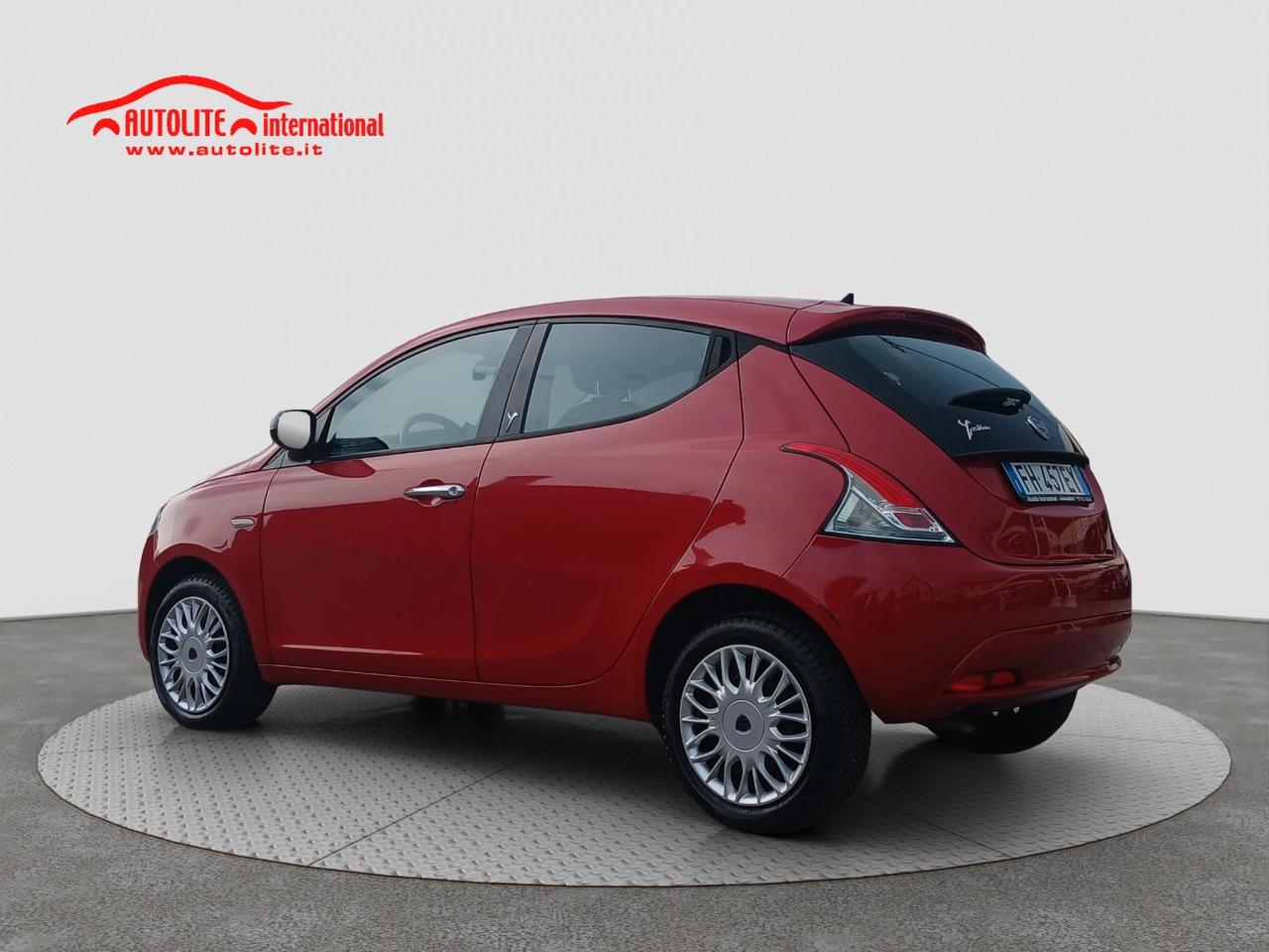 Lancia Ypsilon 5 Porte Ypsilon 1.2 Silver 69cv