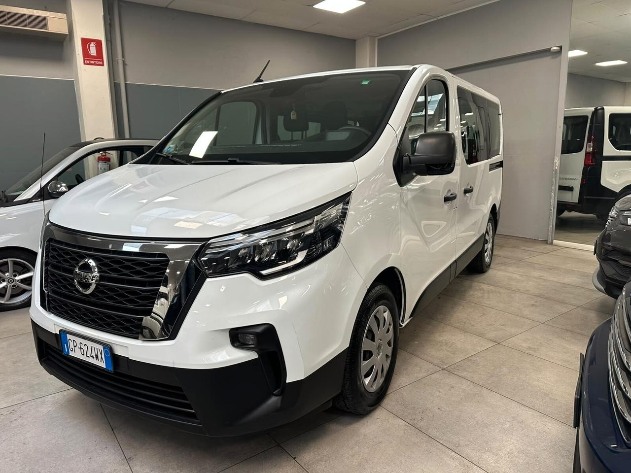 Nissan Primastar 2.0 dCi 110CV PC-TN Bus