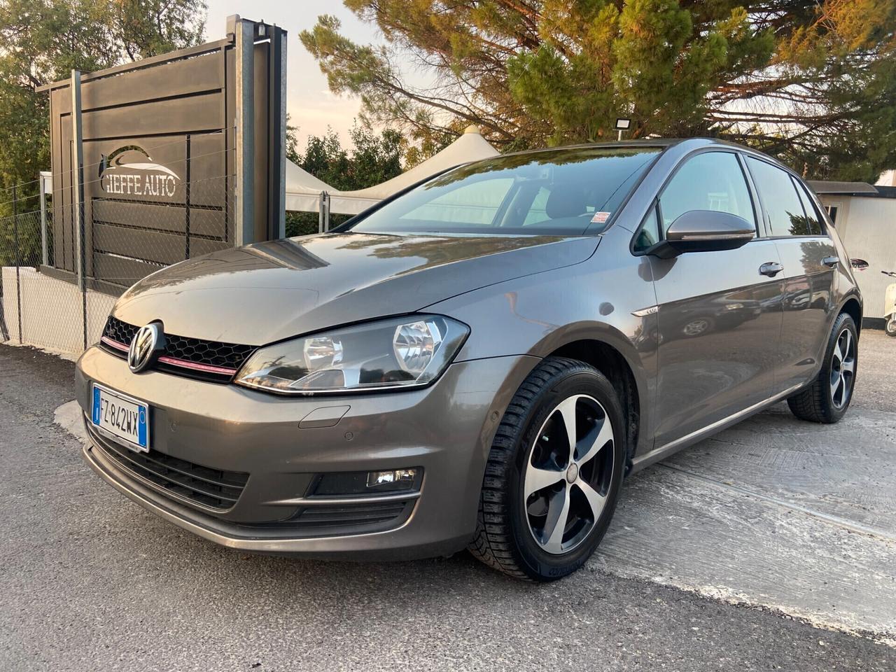 Volkswagen Golf VII 1.6 TDI Highline (KM Cerificati)