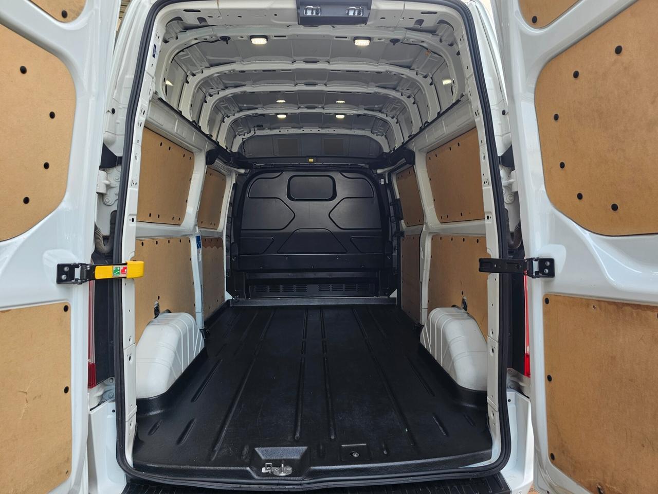 Ford Transit Custom 300 2.0 EcoBlue Hybrid 130 PC Furgone Trend