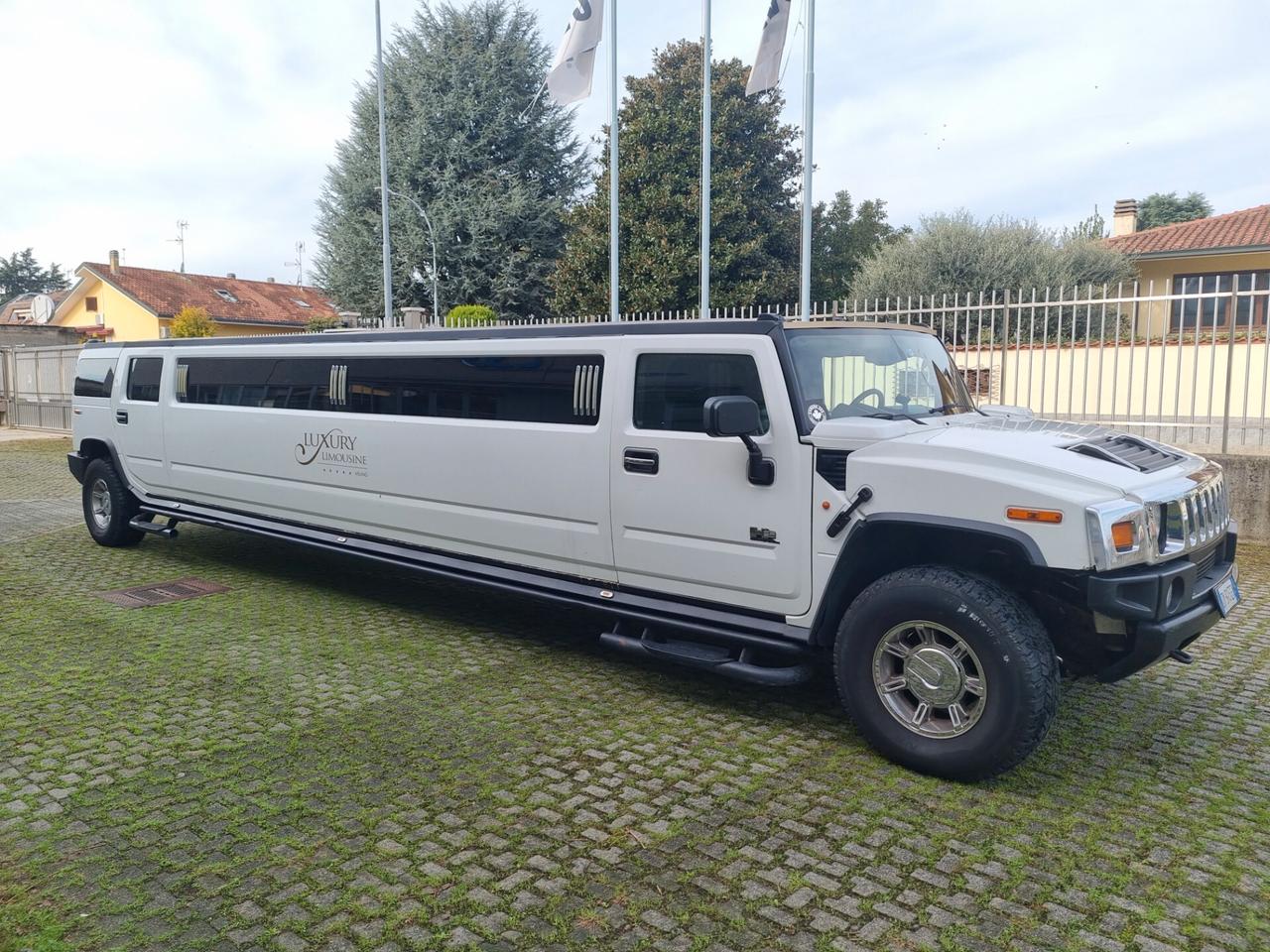 Hummer H2 6.0 V8 aut. Limousine