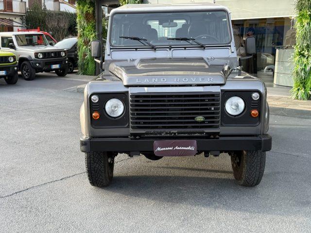 LAND ROVER Defender 90 2.4 S TD4 Station Wagon