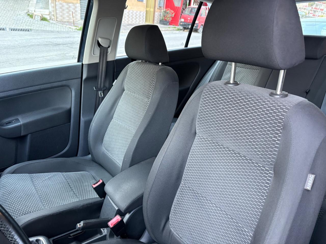 Volkswagen Golf Plus 1.6 TDI DPF Comfortline