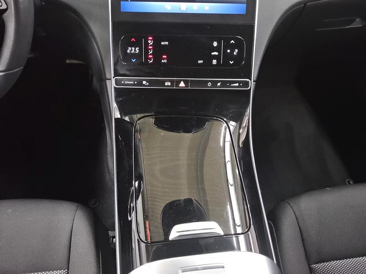 Mercedes-Benz C 220 d Avantgarde Telecamera LED Navi