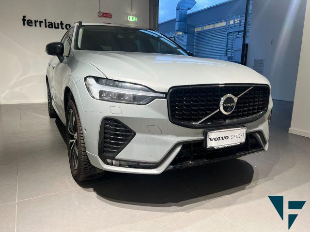 VOLVO XC60 B4 automatico Plus Dark