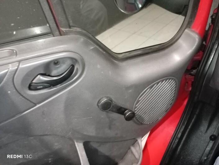 FORD TRANSIT RIBALTABILE TRILATERALE GEMMELLATO DEL 2005 IVA