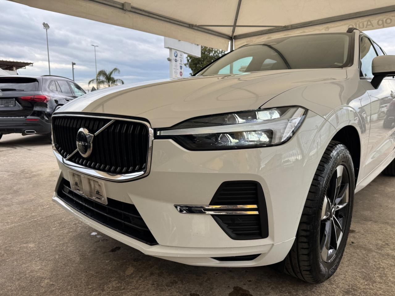 VOLVO XC60 B4 AWD MILD HYBRID MOMENTUM - 2021