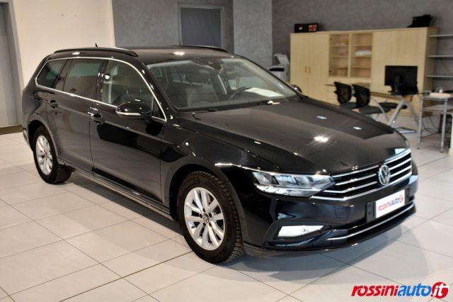 VOLKSWAGEN Passat Variant 2.0 TDI SCR 150 CV DSG BUSINESS + GANCIO TRAINO