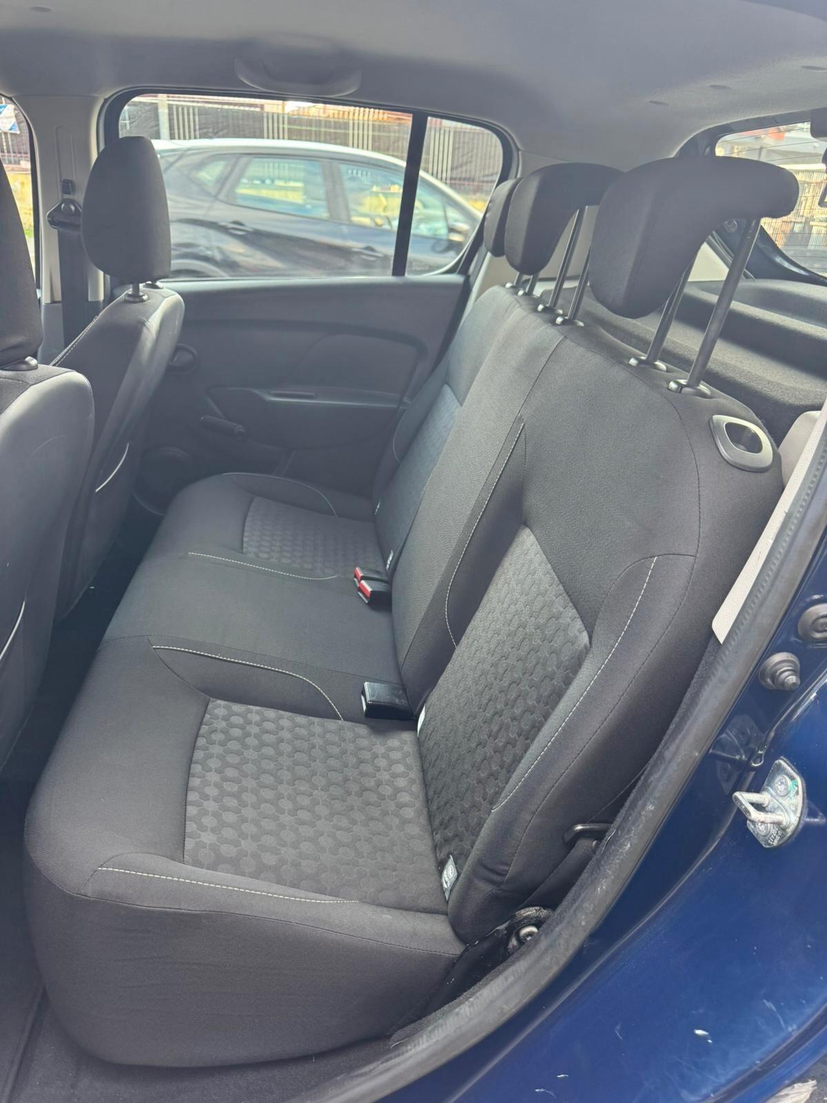 Dacia Sandero 1.2 75CV Lauréate METANO