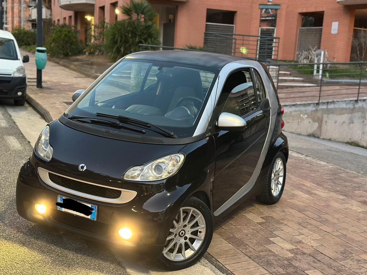 Smart ForTwo 1000 52 kW coupé passion