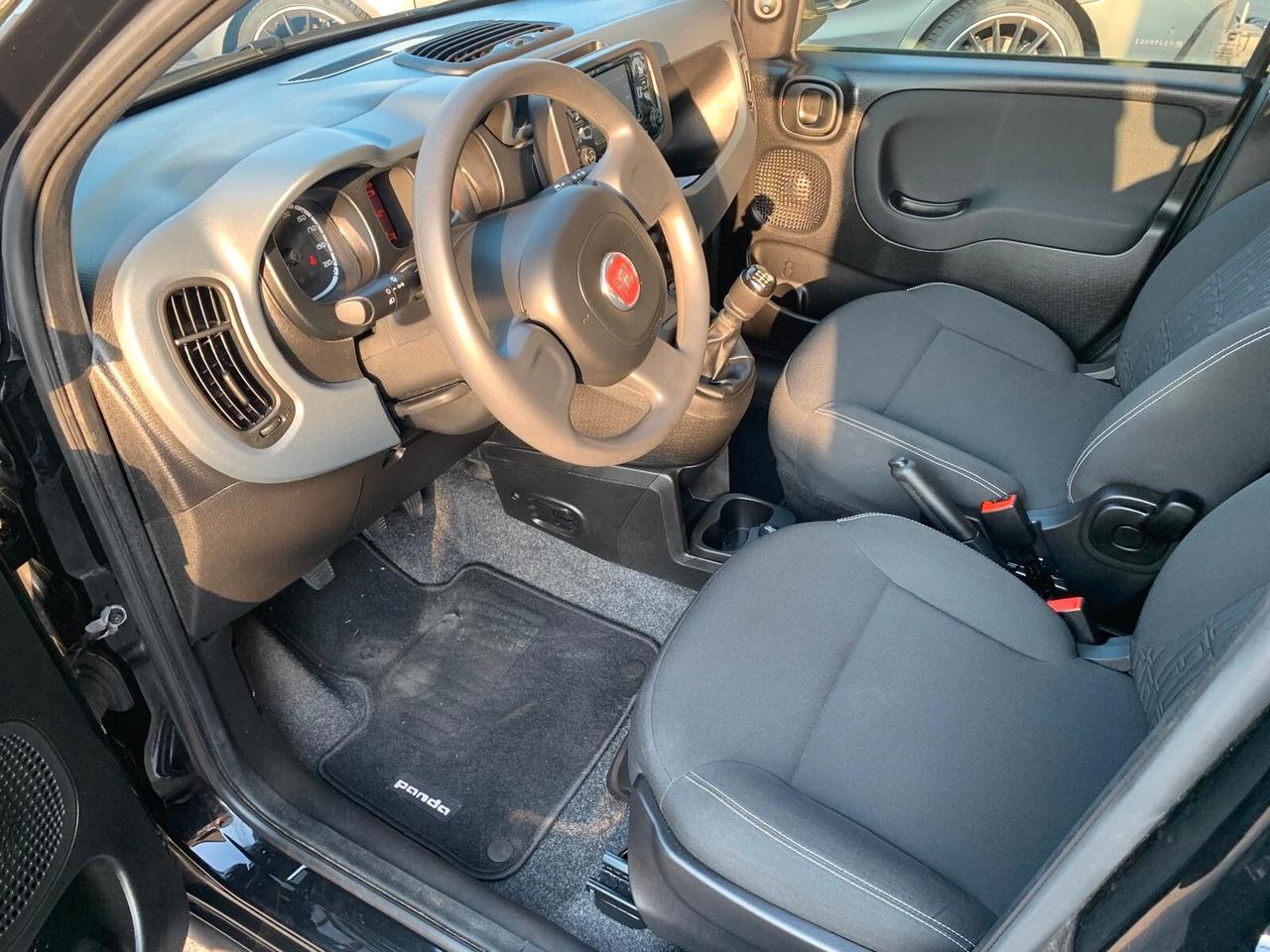 Fiat Panda 1.0 FireFly S&S Hybrid Uniprop. Neopat.