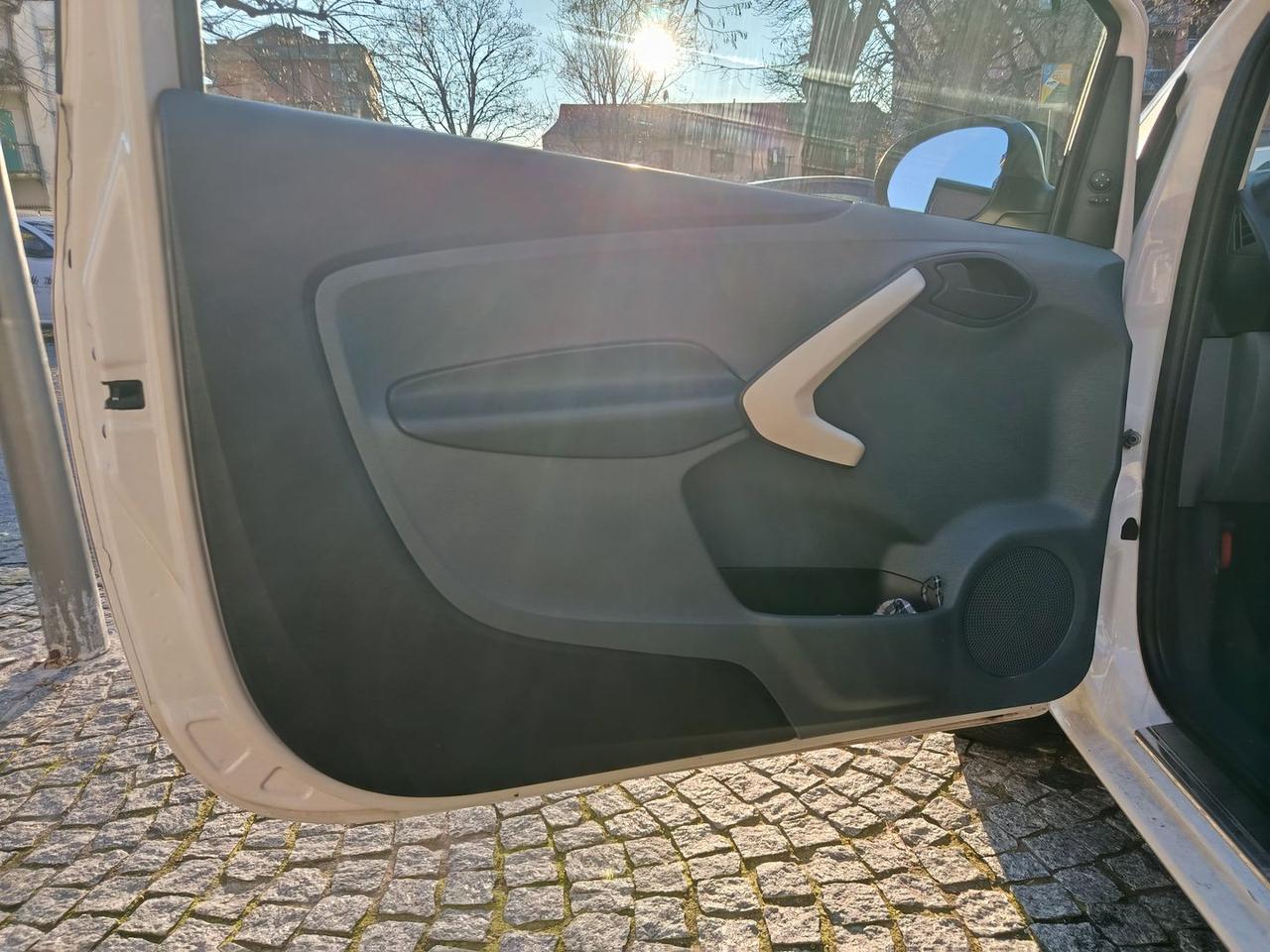 Ford Ka Titanium 1.2 #9277