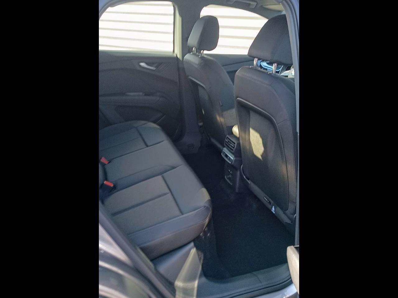 AUDI Q4 SPORTBACK 40 E-TRON BUSINESS ADVANCED - RENT TO BUY
