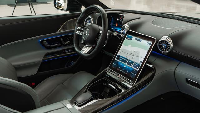 MERCEDES-BENZ SL 43 AMG Premium Plus IVA UNIPRO FULL OPT.