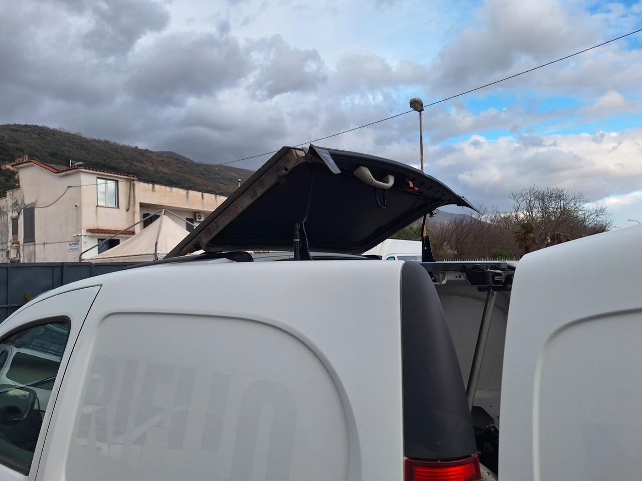 Renault kangoo 1500 dci