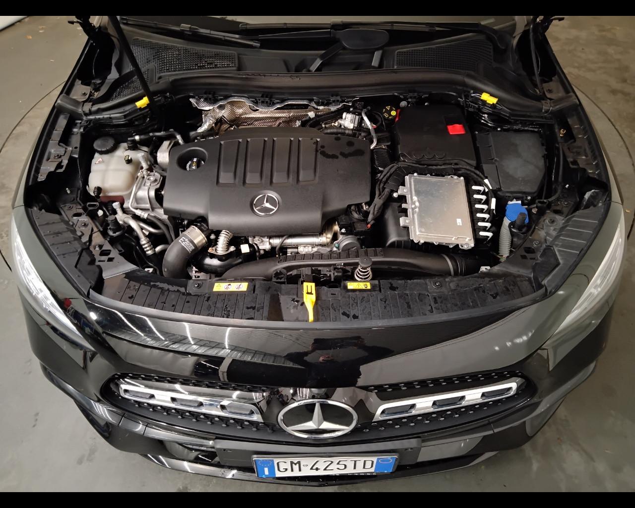 Mercedes-Benz GLA-H247 2020 - GLA 180 d Premium auto