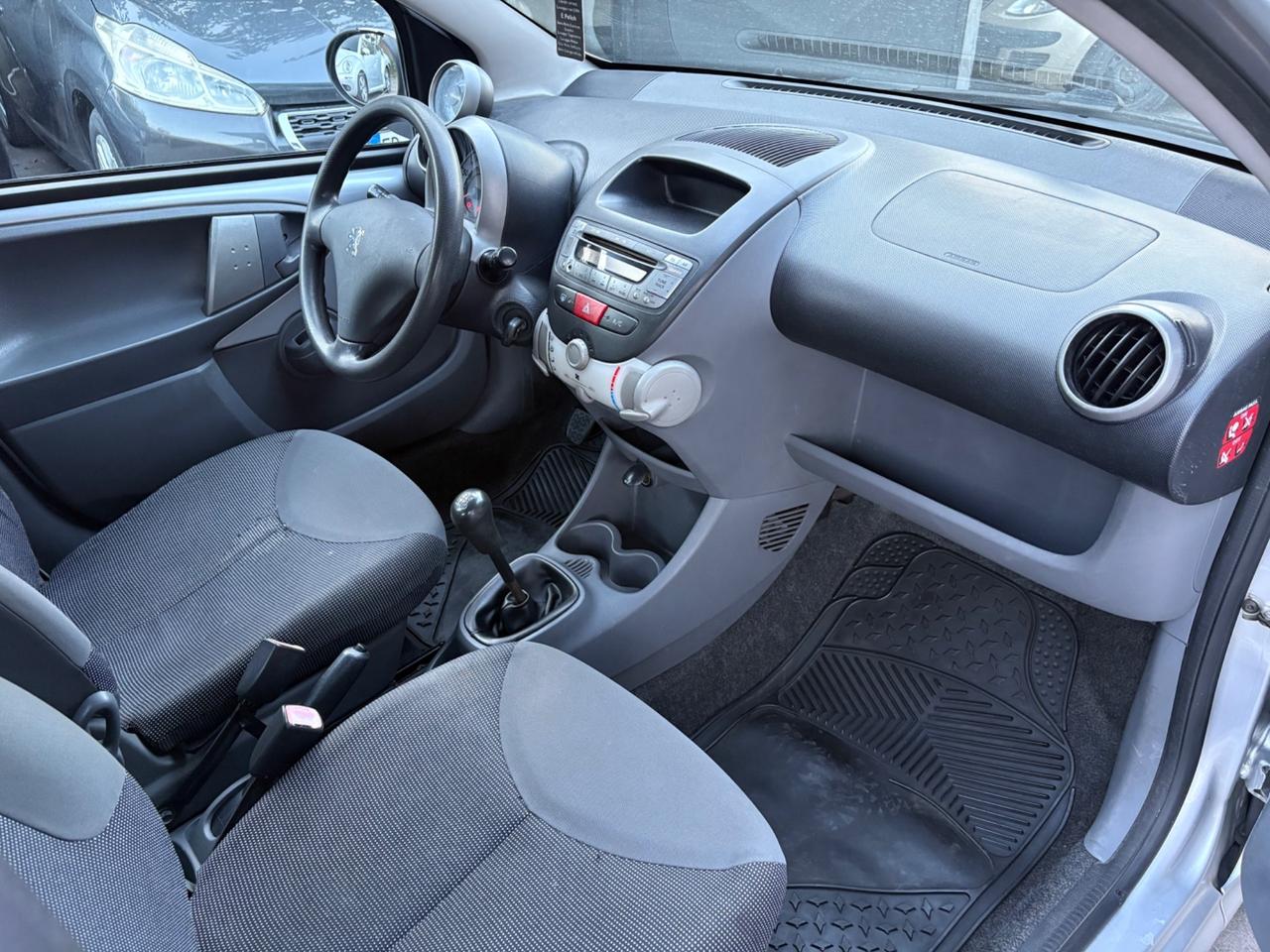 Peugeot 107 1.0 68CV 5p. buonissime condizioni
