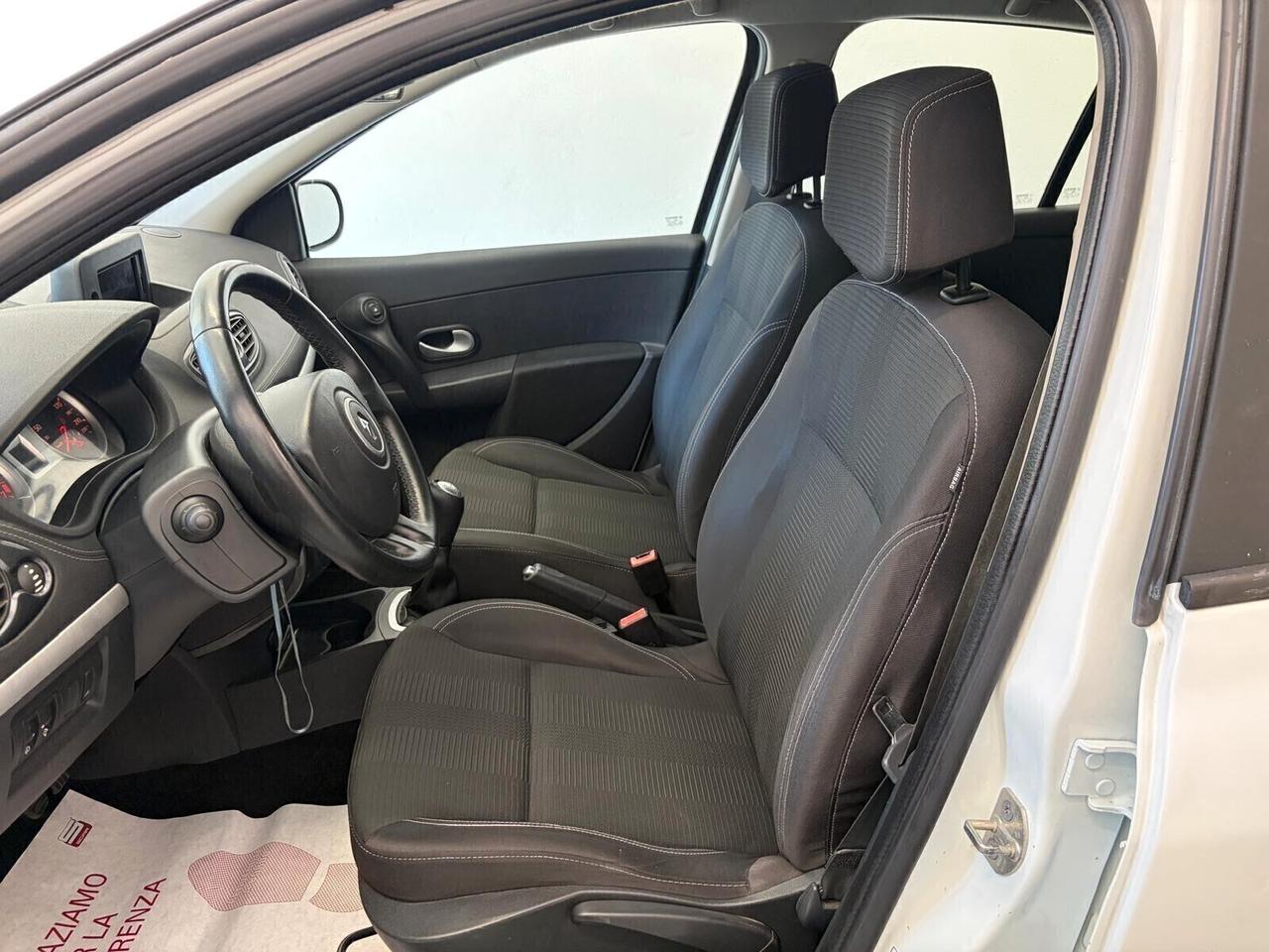 Renault Clio 1.2 COMPRESO DISTRIBUZIONE&GARANZIA