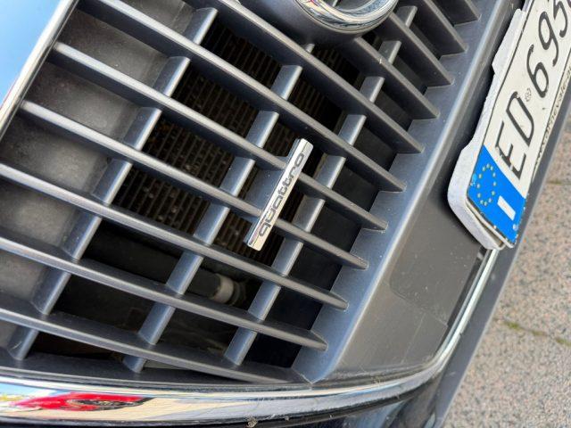 AUDI Q5 2.0 TDI quattro S tronic //S LINE//COMMERCIANTI//