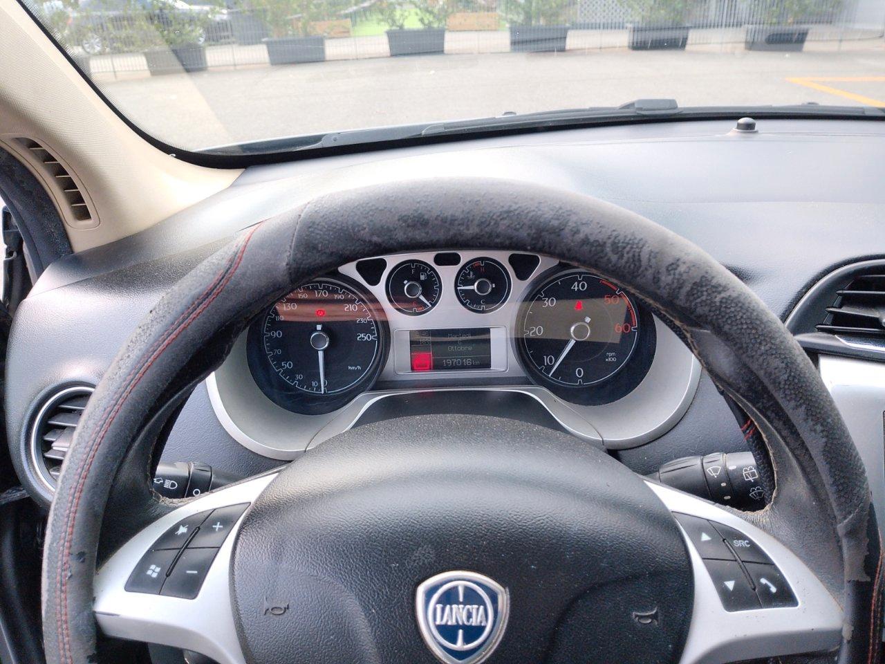 Lancia Delta 1.6 mjt Silver 105cv