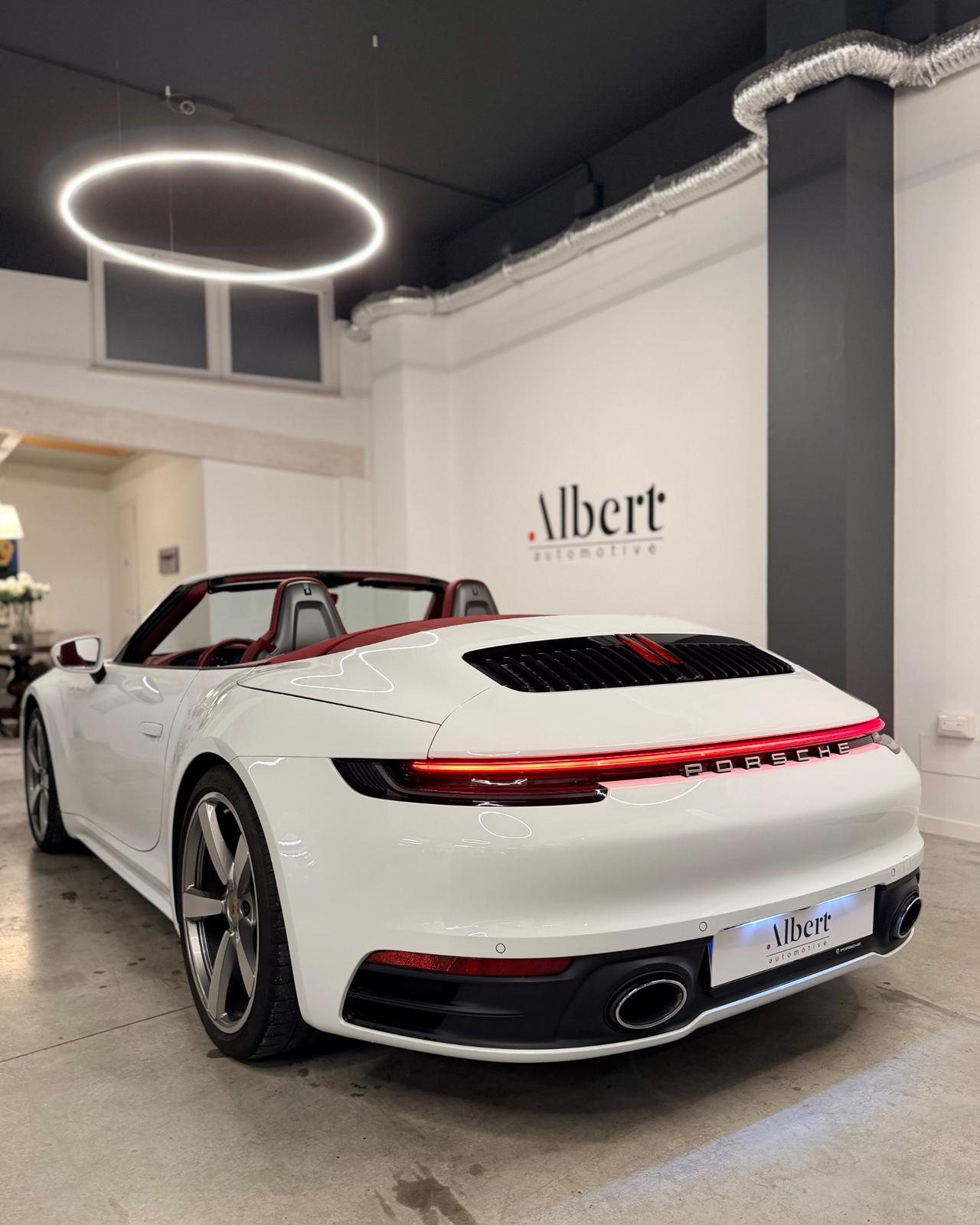 Porsche 911 Carrera Cabriolet