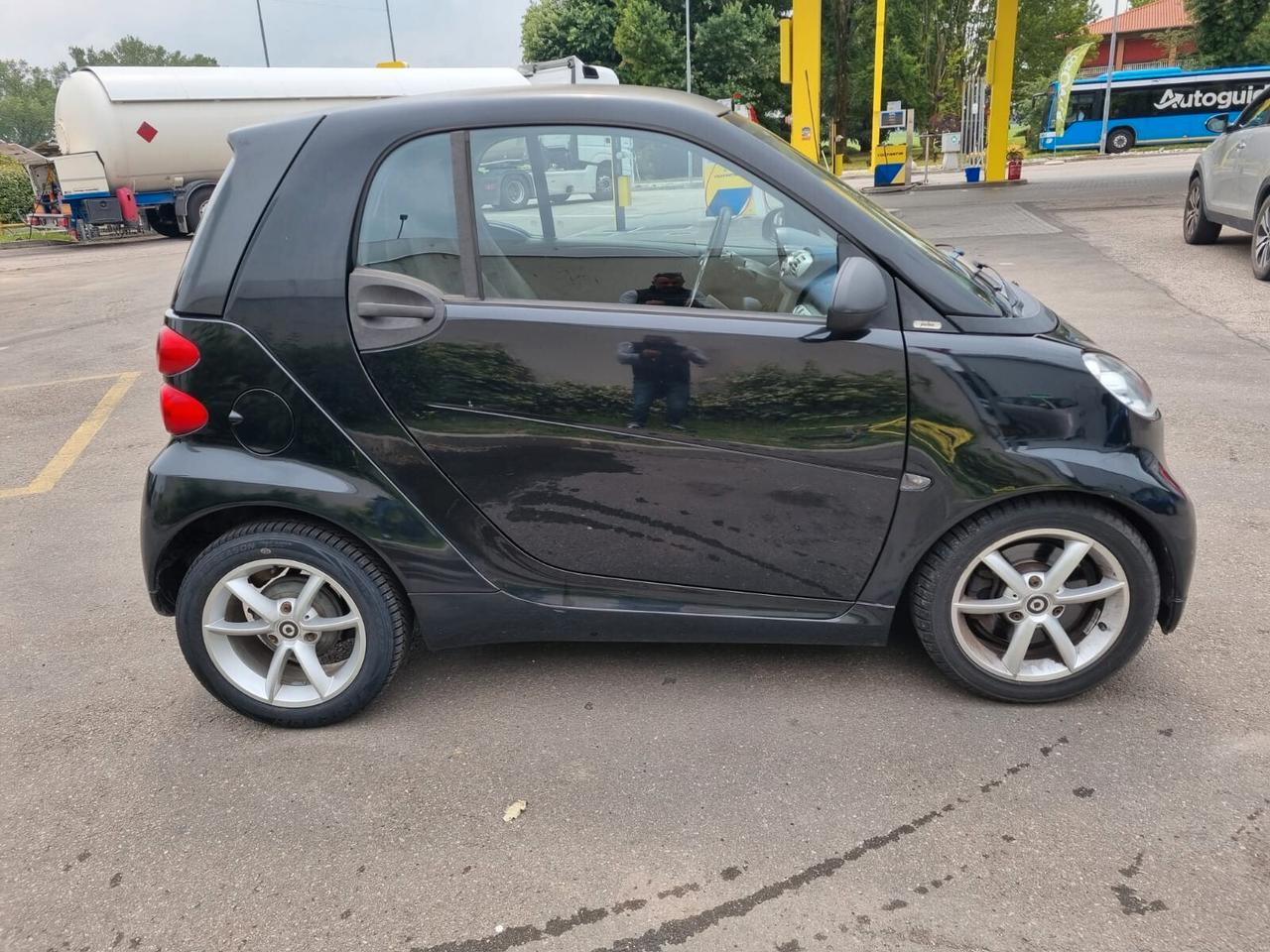 Smart ForTwo 1000 52 kW coupé pure