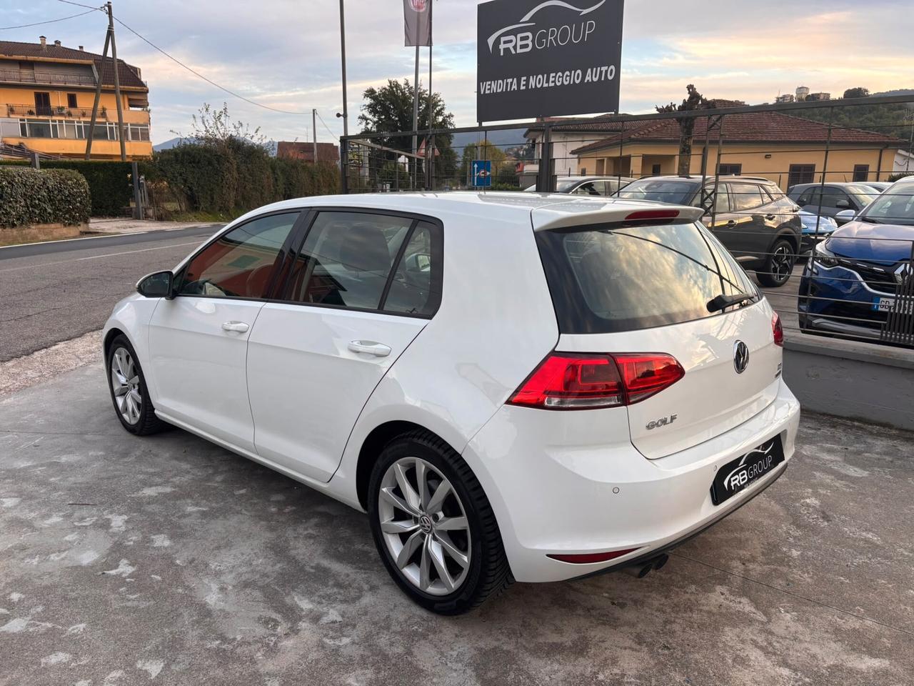 Volkswagen Golf Business 1.6 TDI 5p. 4MOTION Highline BlueMotion Tech.