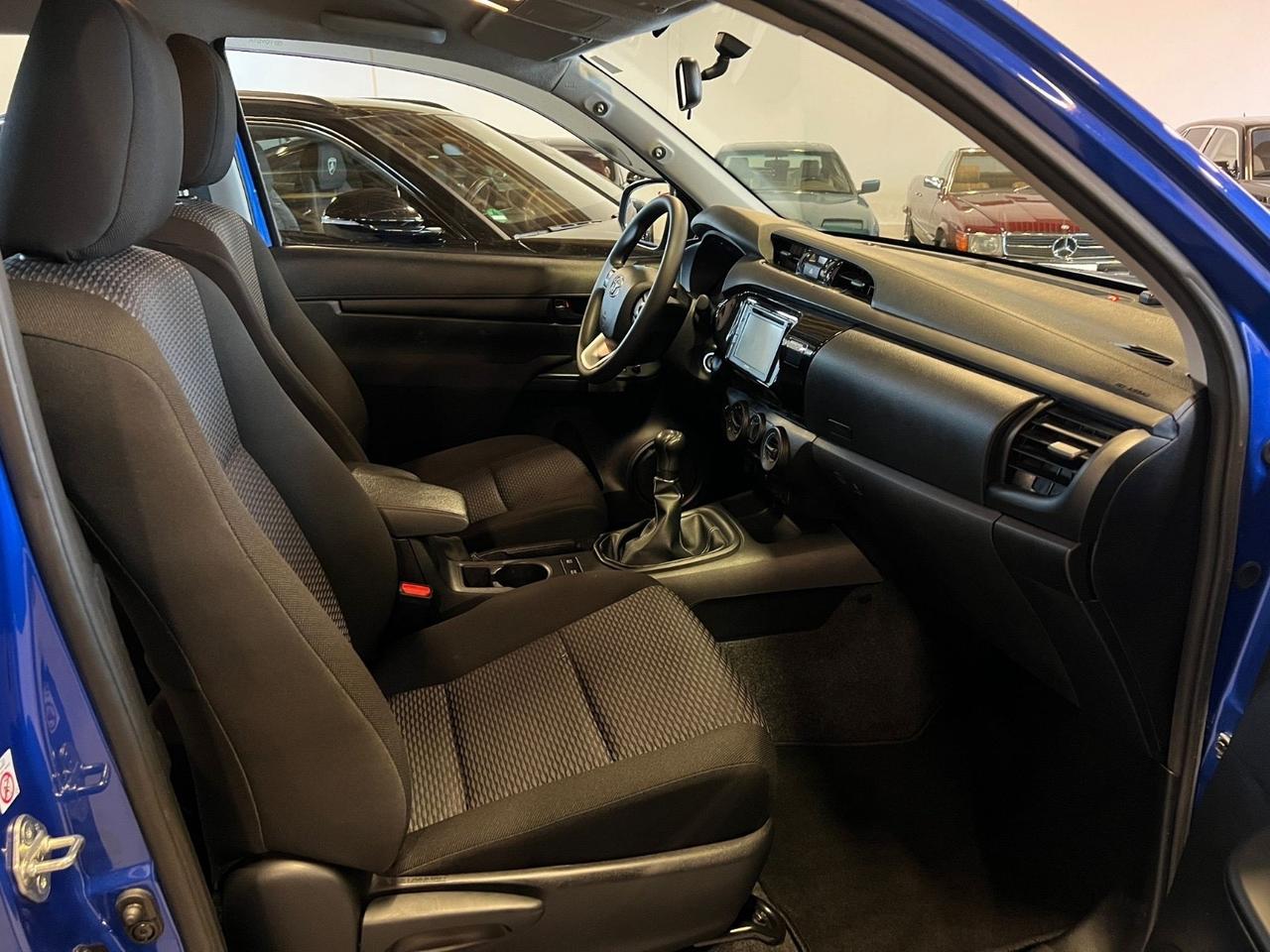 Toyota Hilux 2.4 D-4D 4WD 2 porte Chassis & Cab Comfort