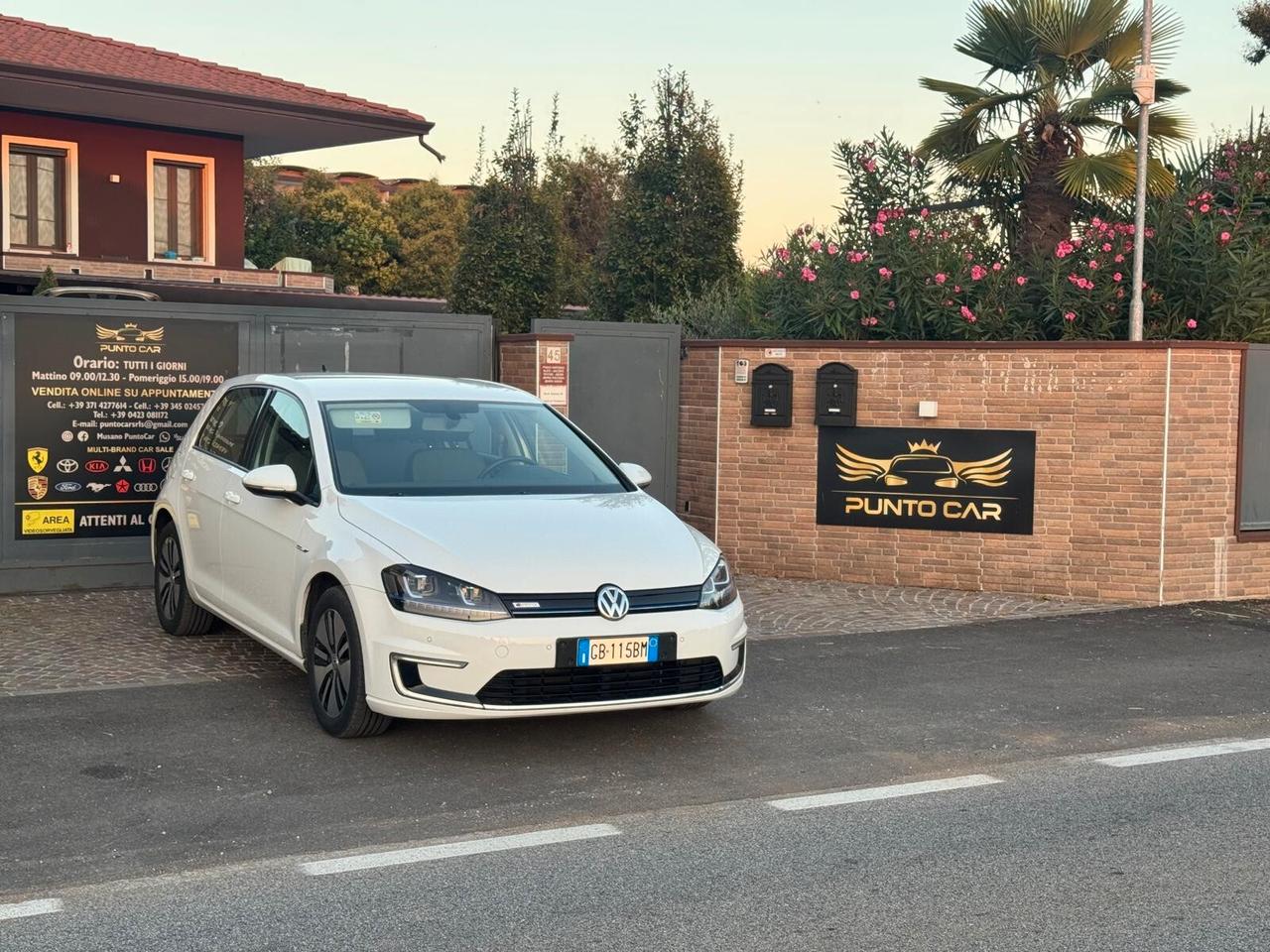 Volkswagen Golf e-Golf 115 CV