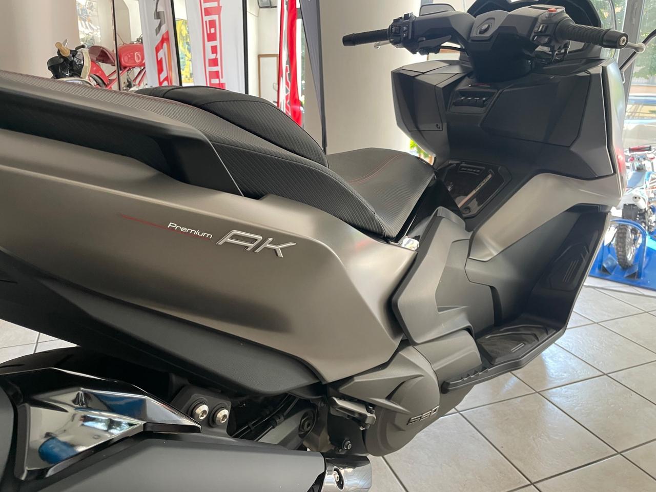 Kymco AK 550 PREMIUM