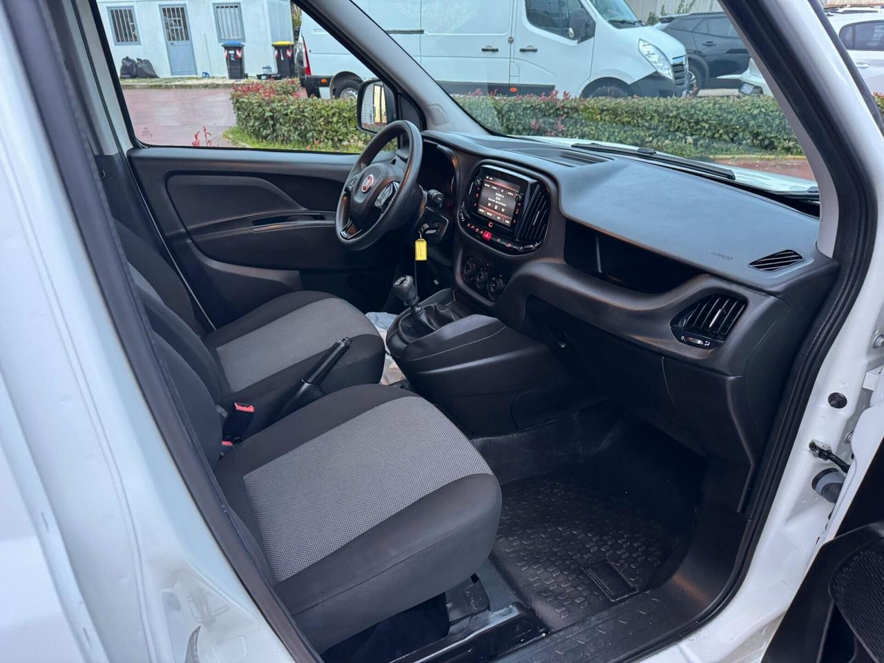 FIAT DOBLO 1.6MJT 105CV E6D-I 2022