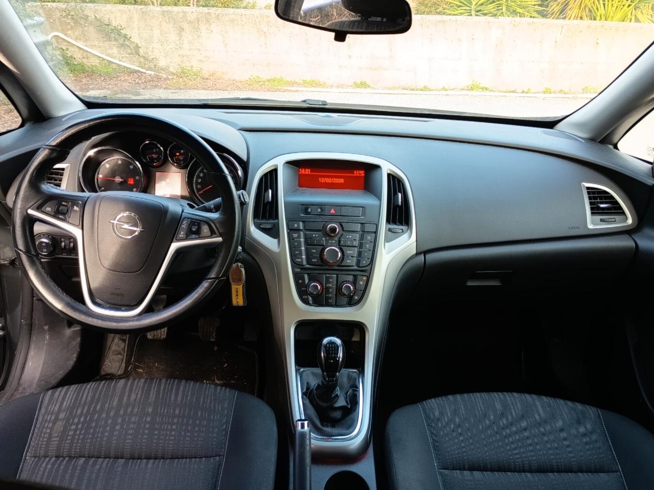 Opel Astra 1.7 CDTI 110CV EcoFLEX S&S 5 porte Cosmo