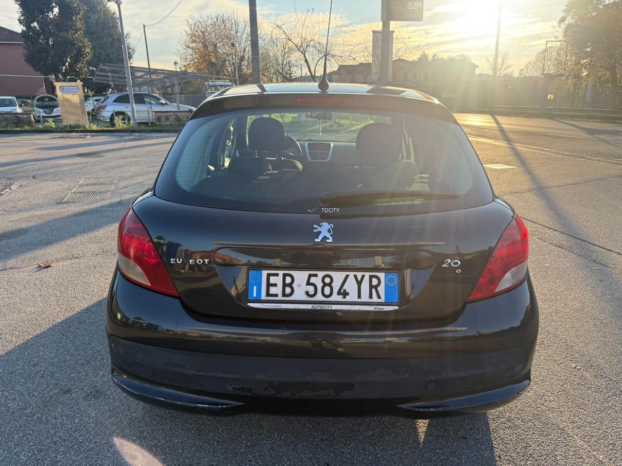 Peugeot 207 1.4 8V 75CV 5p. Energie Sport ECO GPL