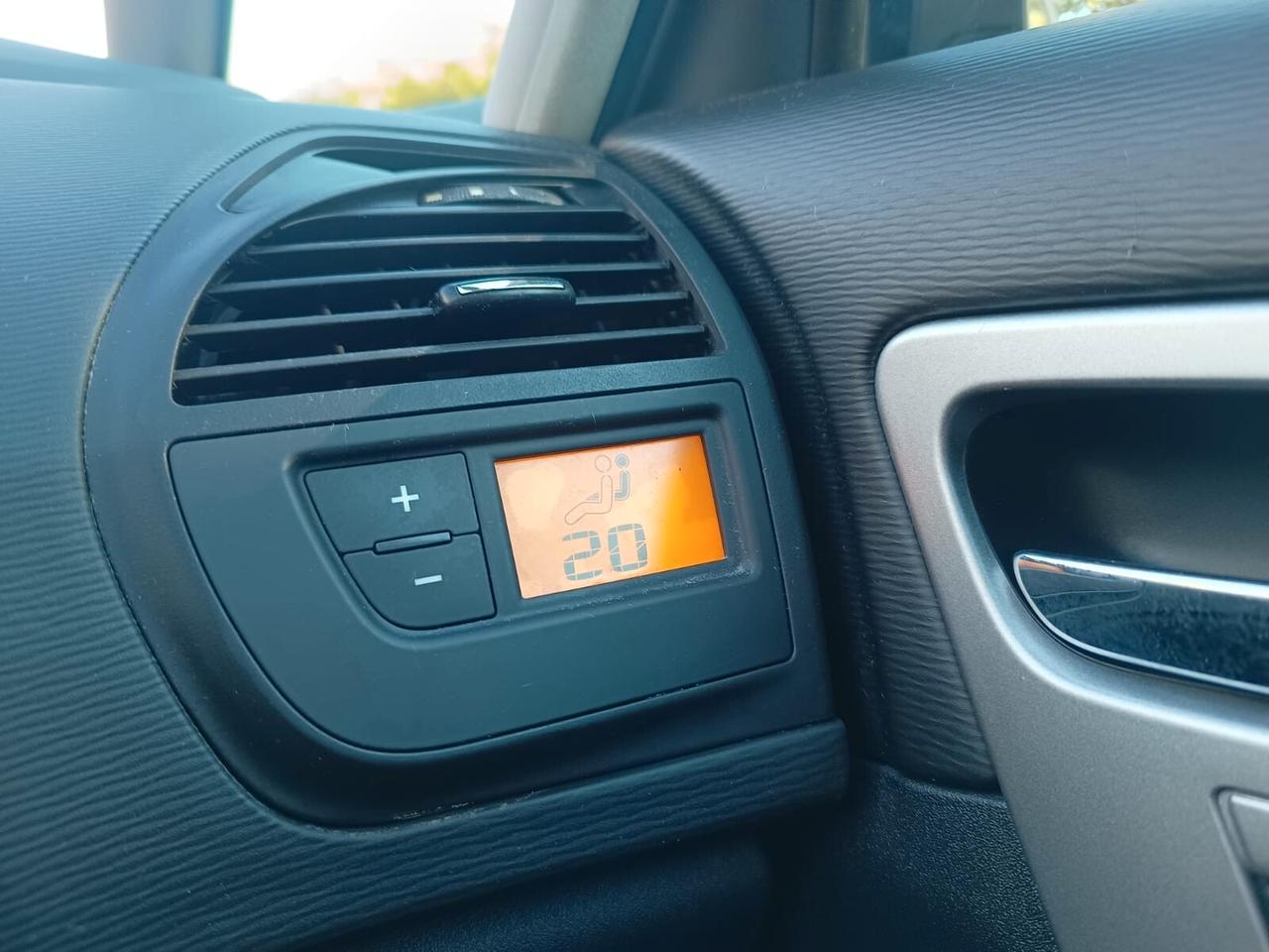Citroen C4 Picasso HDi Cambio Aut.TagliandiCert.